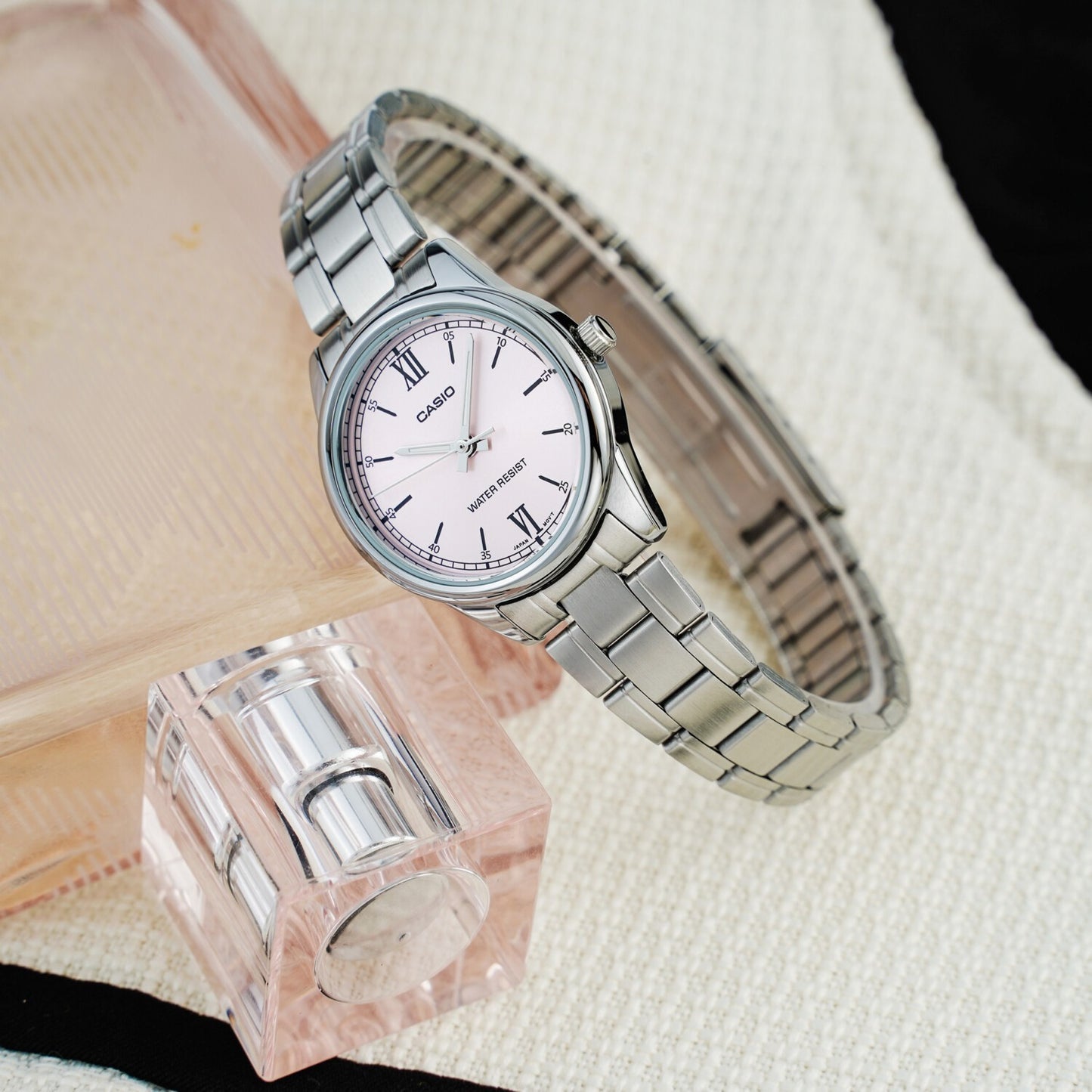 Casio LTP-V005D-4B2