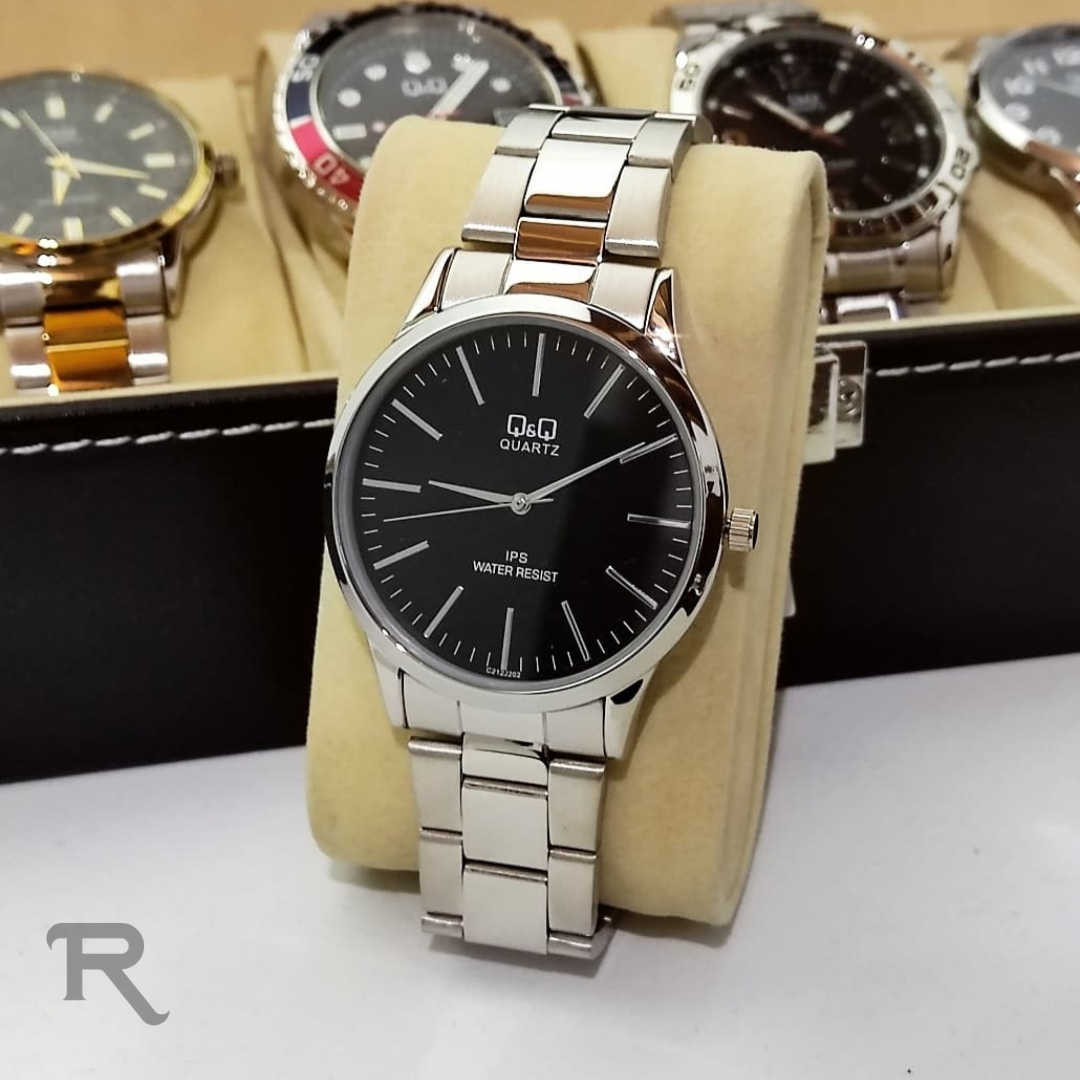 Reloj Milan Black Q&Q