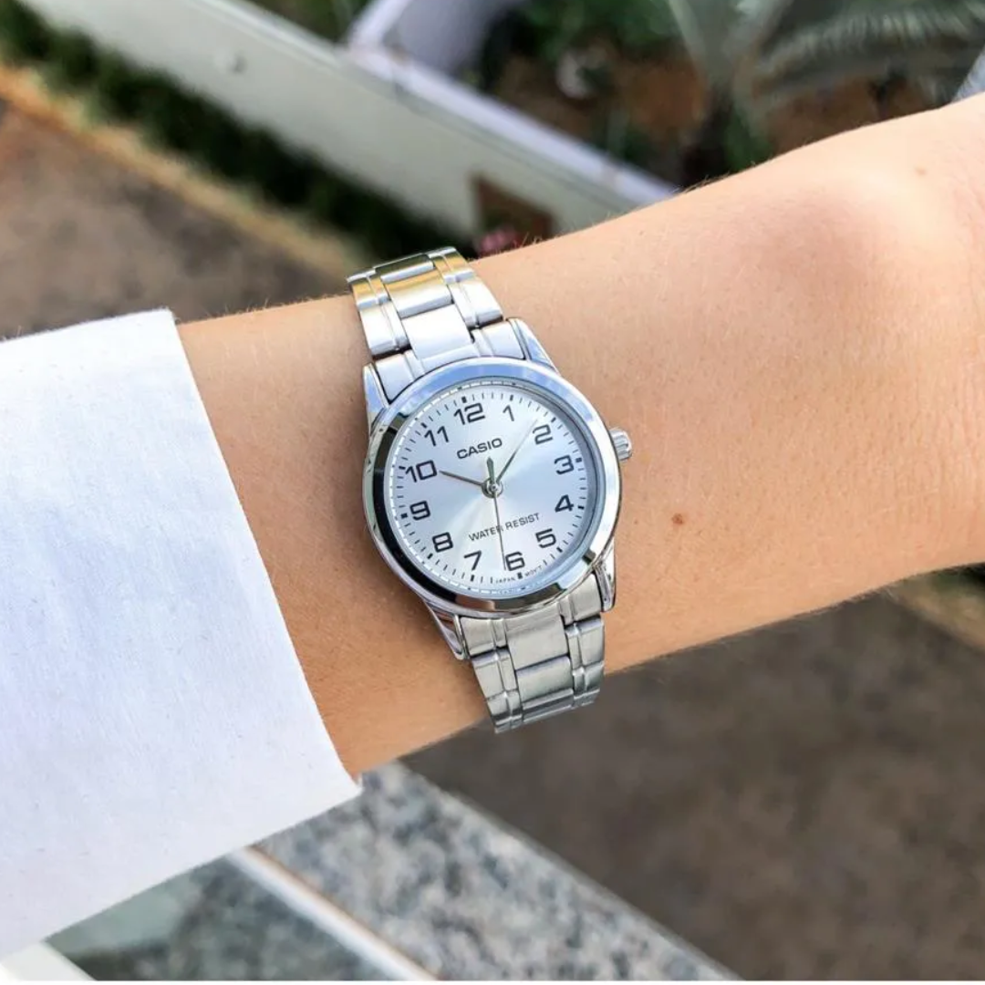 Casio LTP-V001D-7B